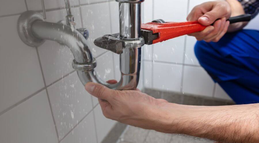 Local expert plumbing services in Gage, OK